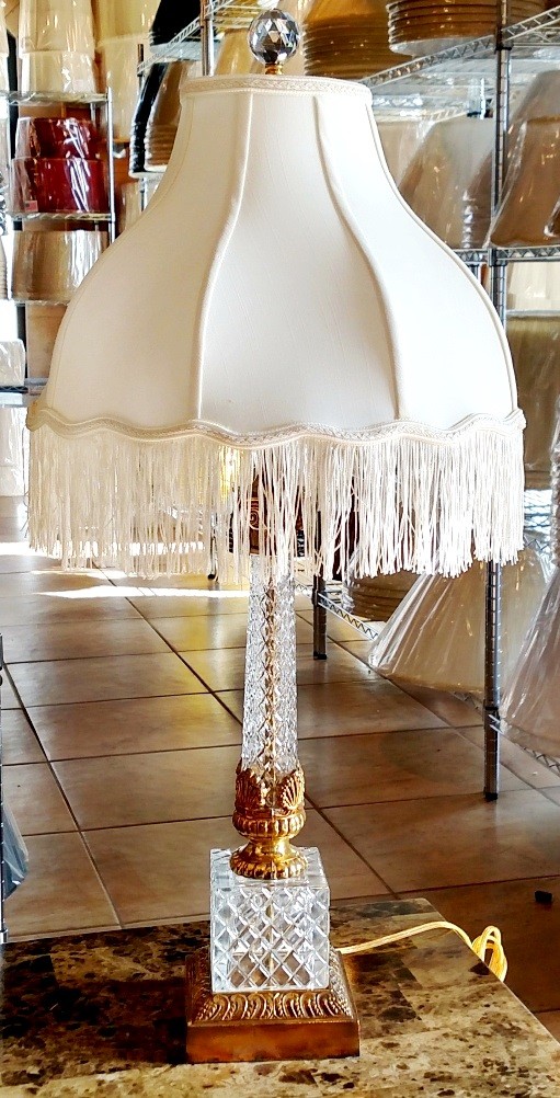 Vintage Mid Century Crystal Lamp Lamp Shade Pro