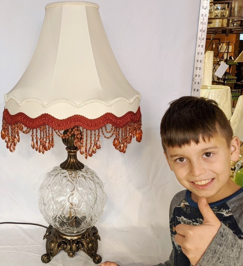 Vintage Hollywood Regency Lamp 31"H - Sale !