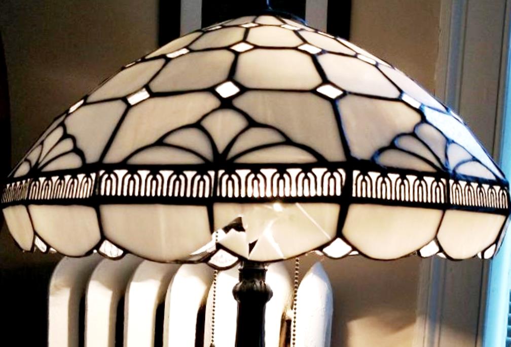 White Tiffany Lamp Shade Repair